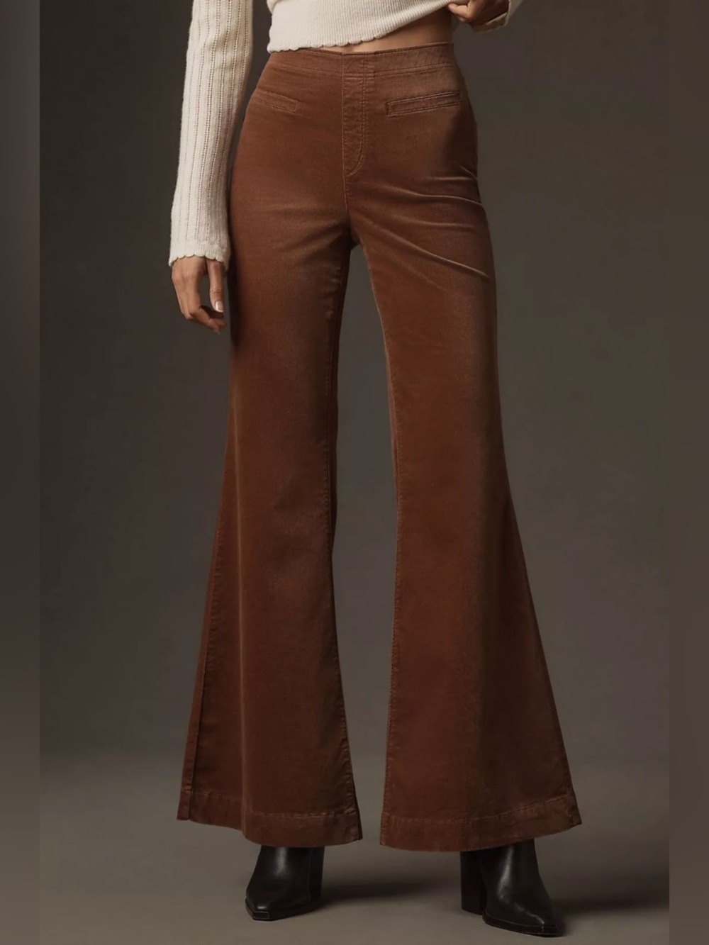 Anthropologie Pilcro Pull-On Mid-Rise Retro Flare Velvet Jeans